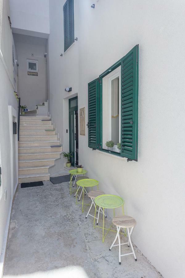 Xboutique Rooms Marinac Шибеник Екстер'єр фото